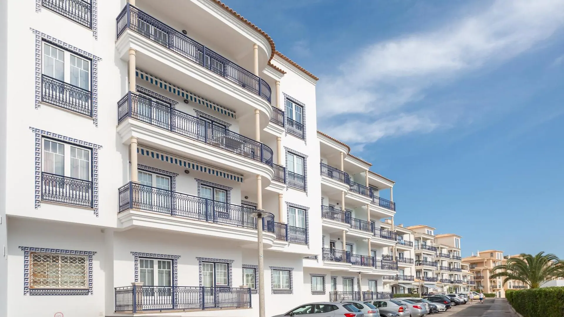 Bicos Beach Apartments By Albufeira Rental