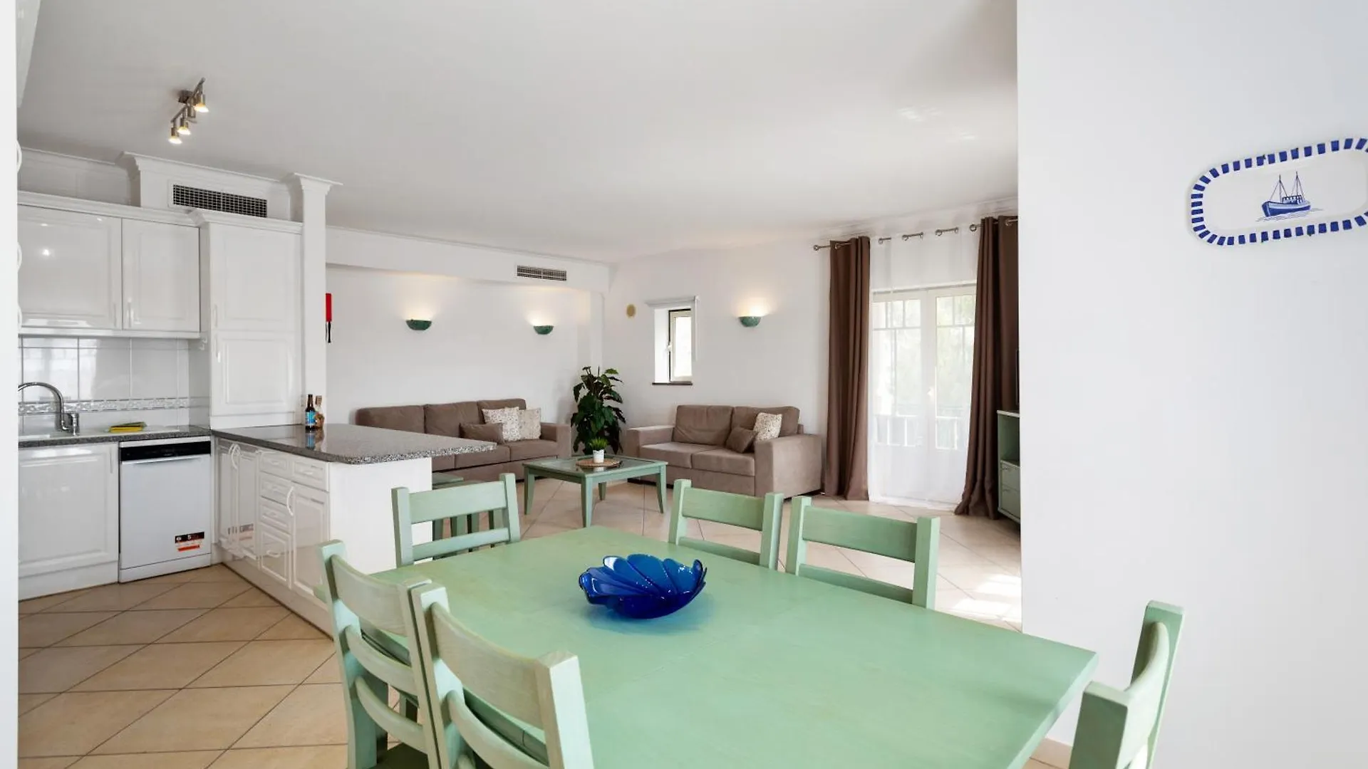 Bicos Beach Apartments By Albufeira Rental